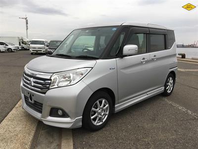 2016 Mitsubishi Delica