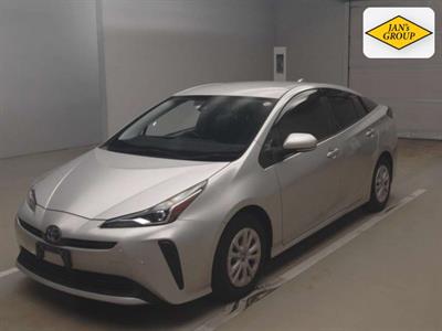 2021 Toyota Prius - Thumbnail