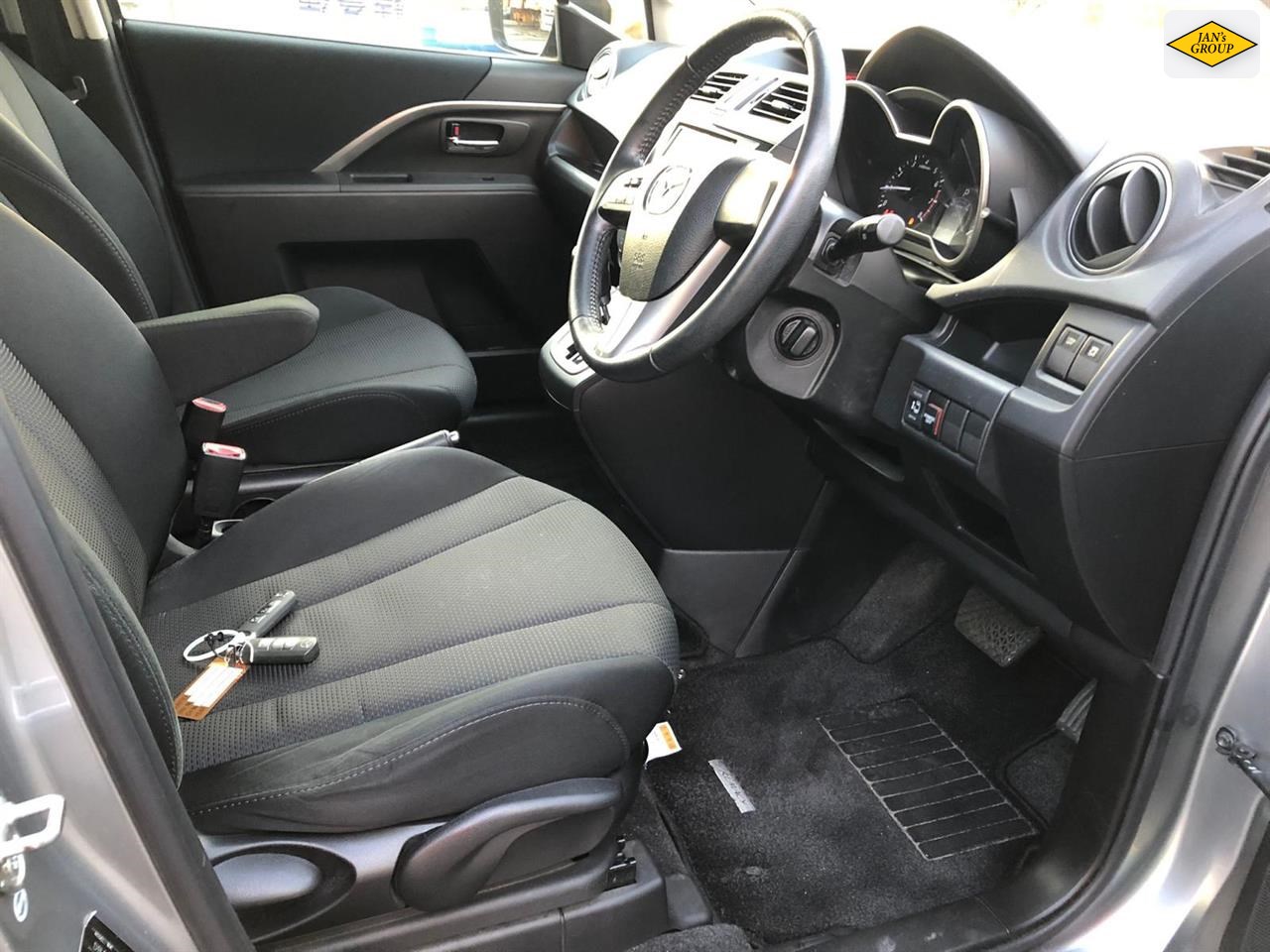 2013 Mazda Premacy