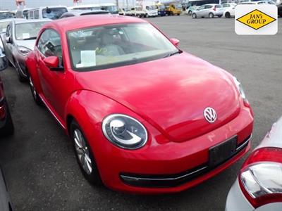 2013 Volkswagen Beetle - Thumbnail