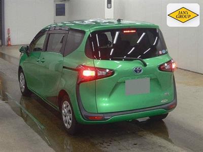 2016 Toyota Sienta - Thumbnail