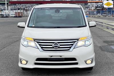 2016 Nissan Serena - Thumbnail