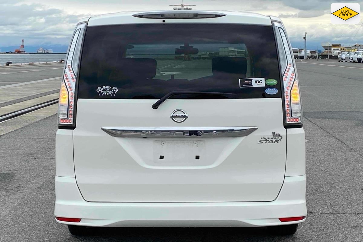 2016 Nissan Serena