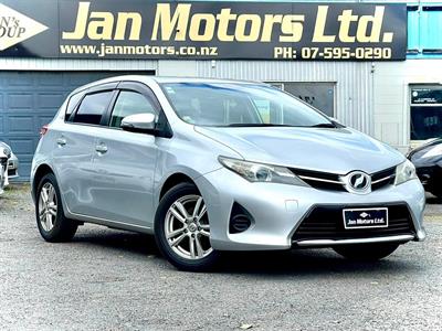 2012 Toyota Auris