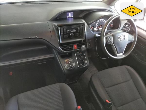 2014 Toyota Noah