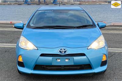 2013 Toyota Aqua - Thumbnail