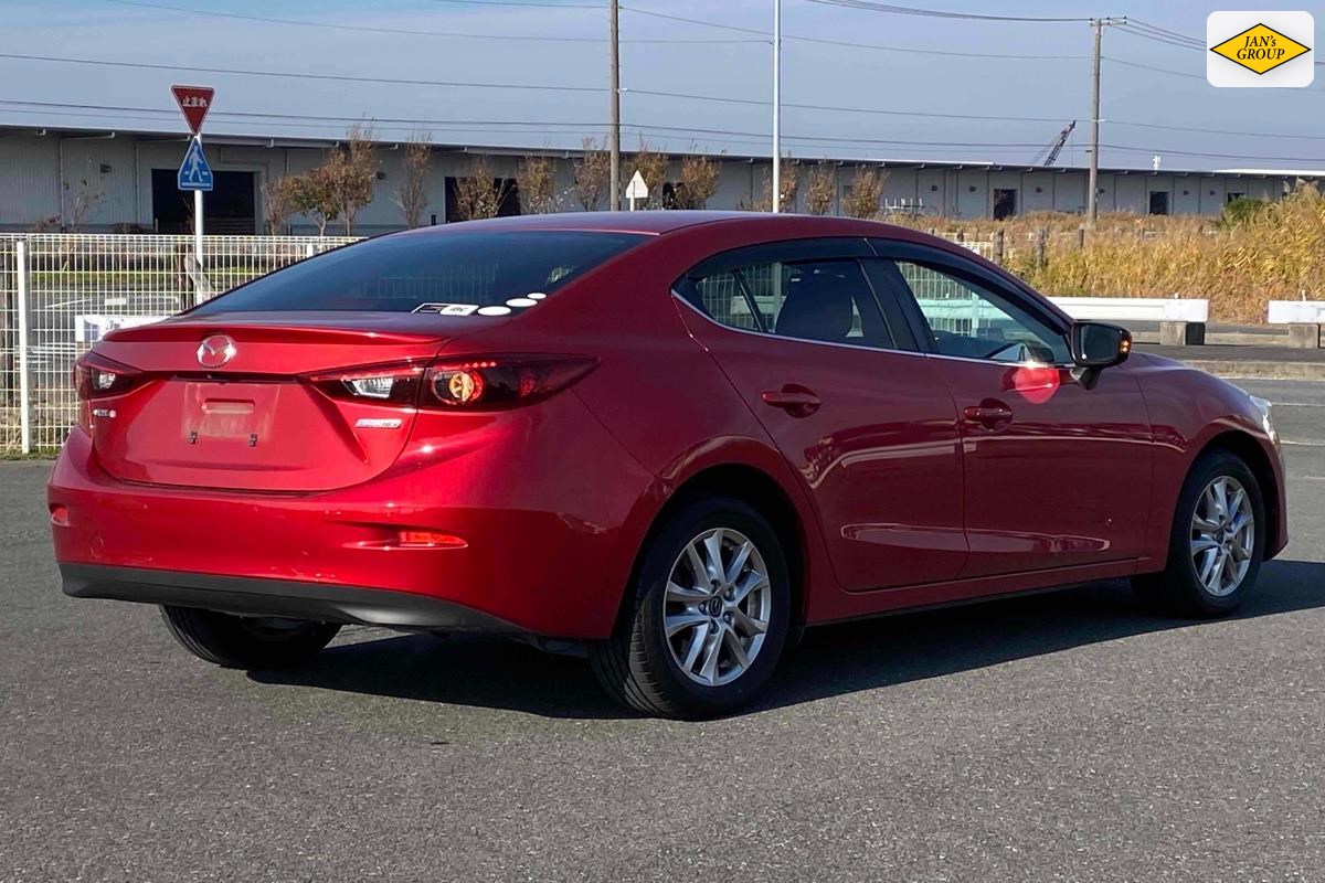 2014 Mazda Axela