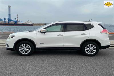 2016 Nissan X-Trail - Thumbnail