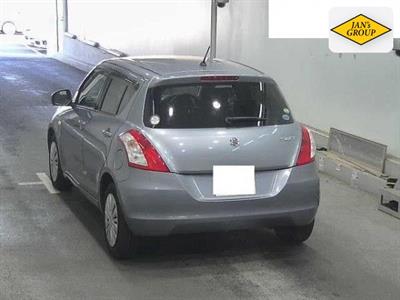 2014 Suzuki Swift - Thumbnail