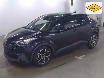 2017 Toyota C-HR - Thumbnail