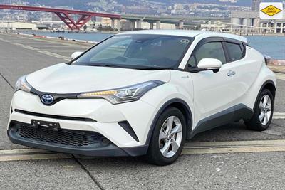 2018 Toyota C-HR - Thumbnail