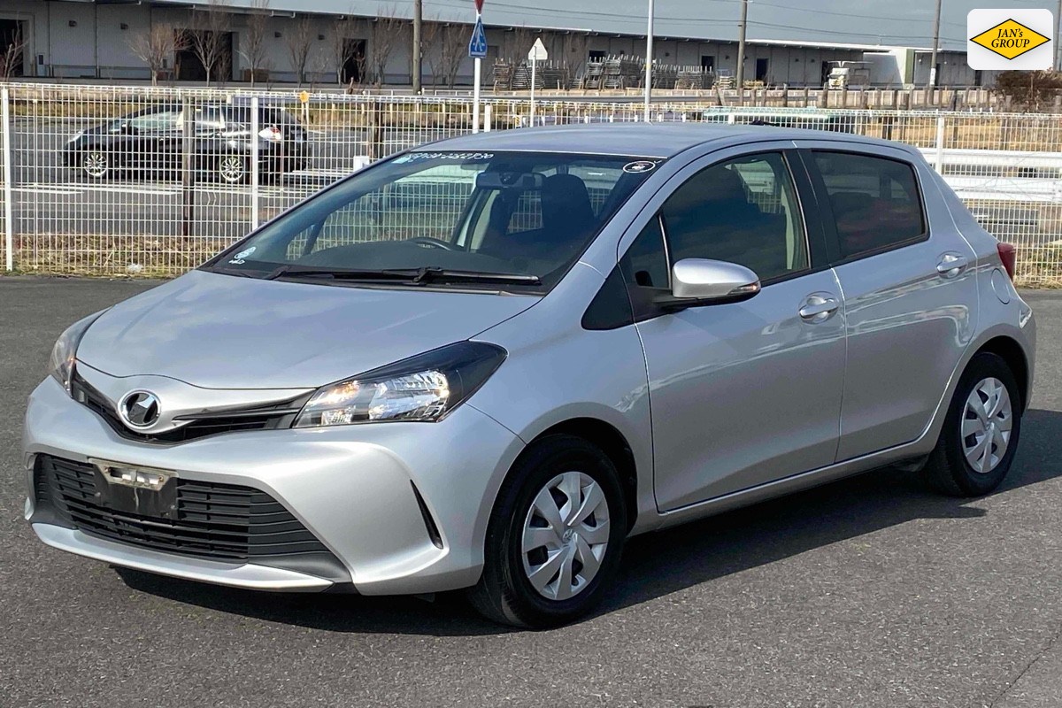 2016 Toyota Vitz