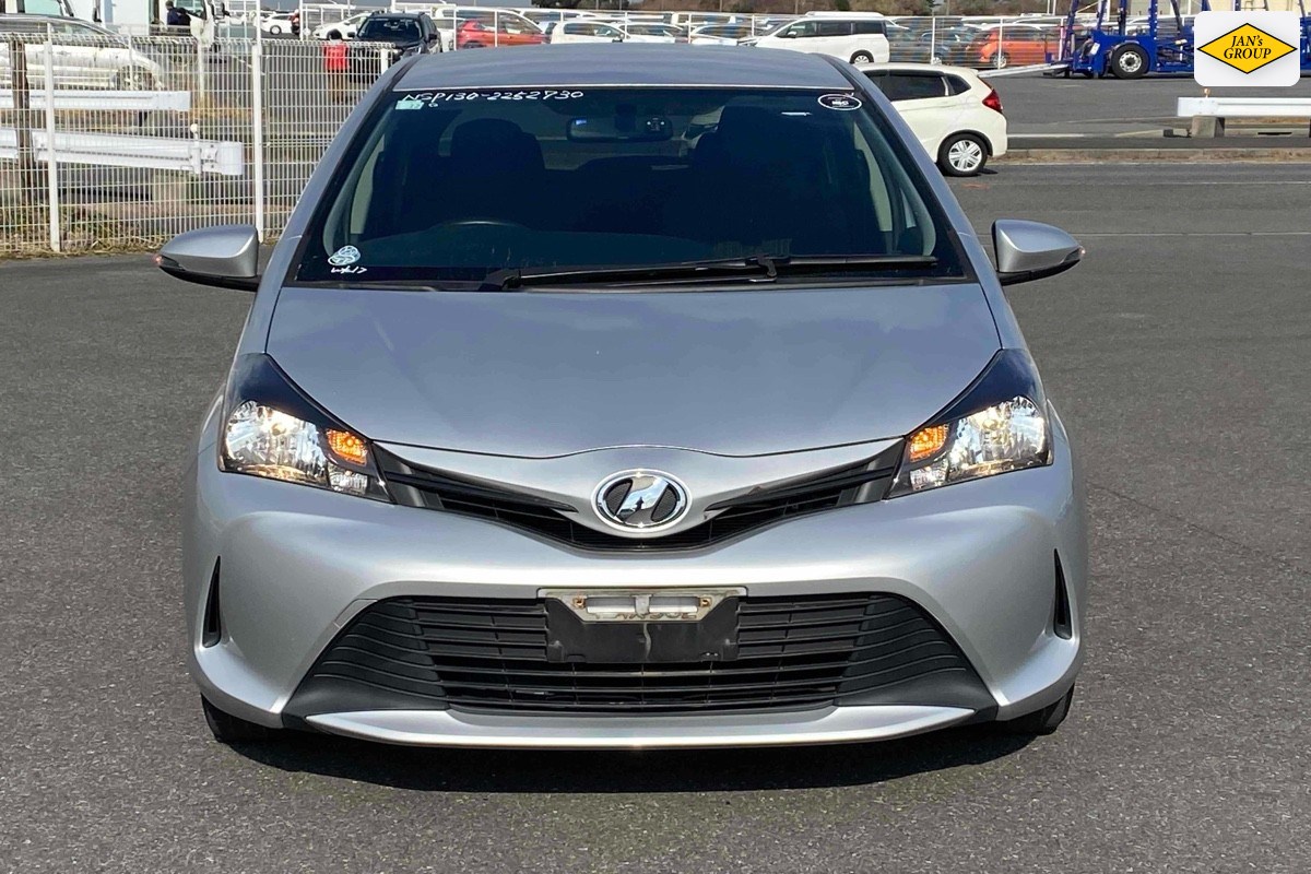 2016 Toyota Vitz