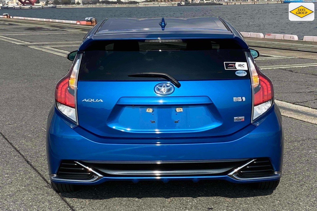 2017 Toyota Aqua