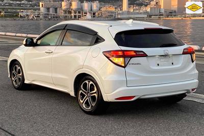 2014 Honda Vezel - Thumbnail