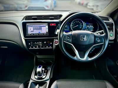 2015 Honda Grace - Thumbnail