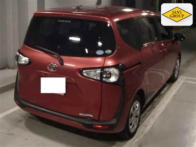 2015 Toyota Sienta - Thumbnail