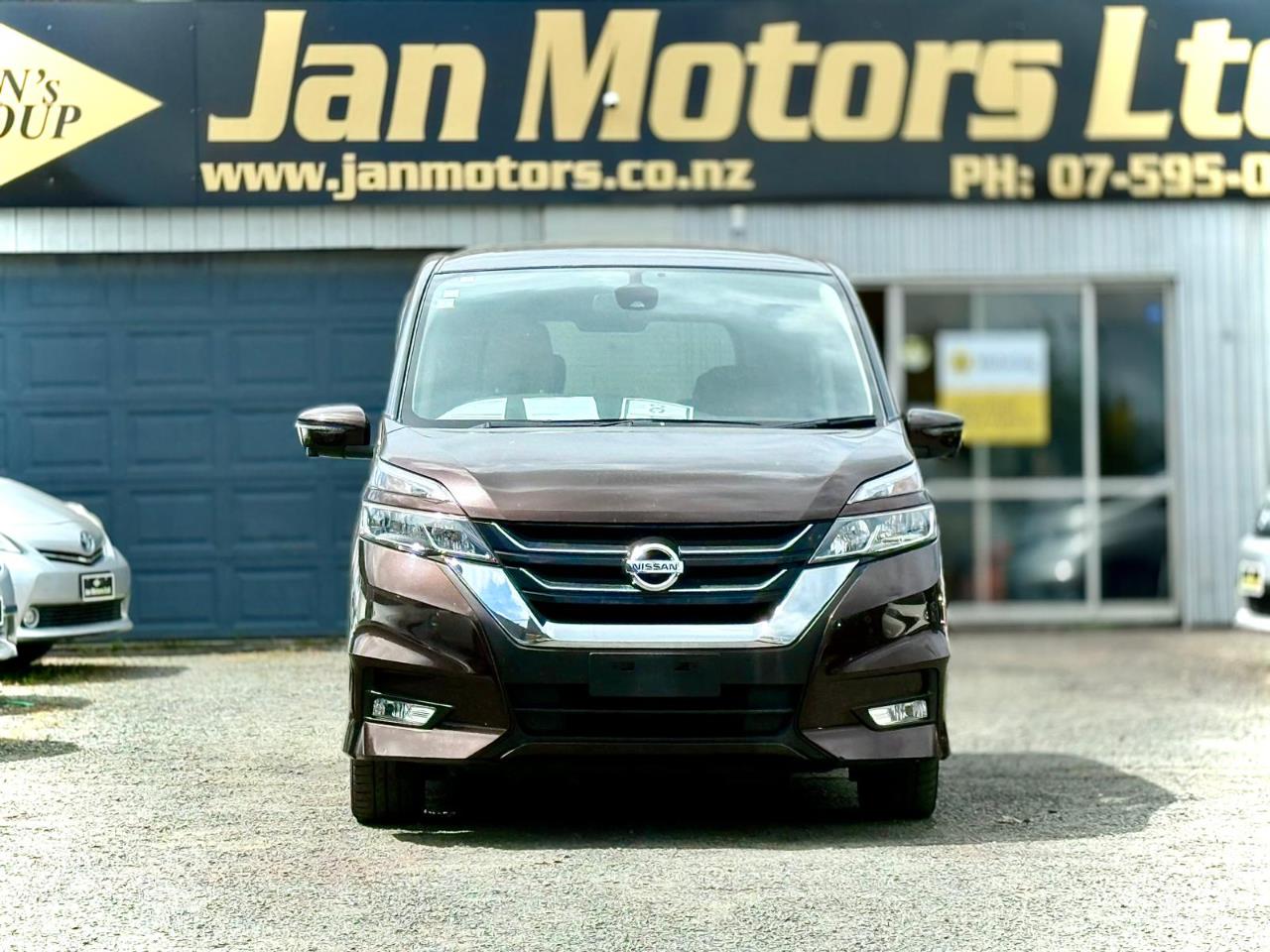 2017 Nissan Serena