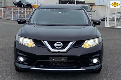 2016 Nissan X-Trail - Thumbnail