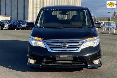 2016 Nissan Serena - Thumbnail