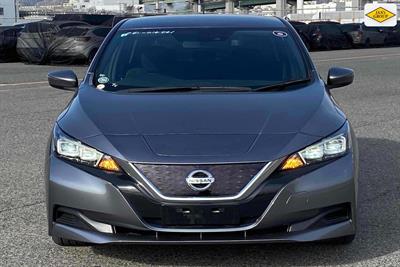 2018 Nissan Leaf - Thumbnail