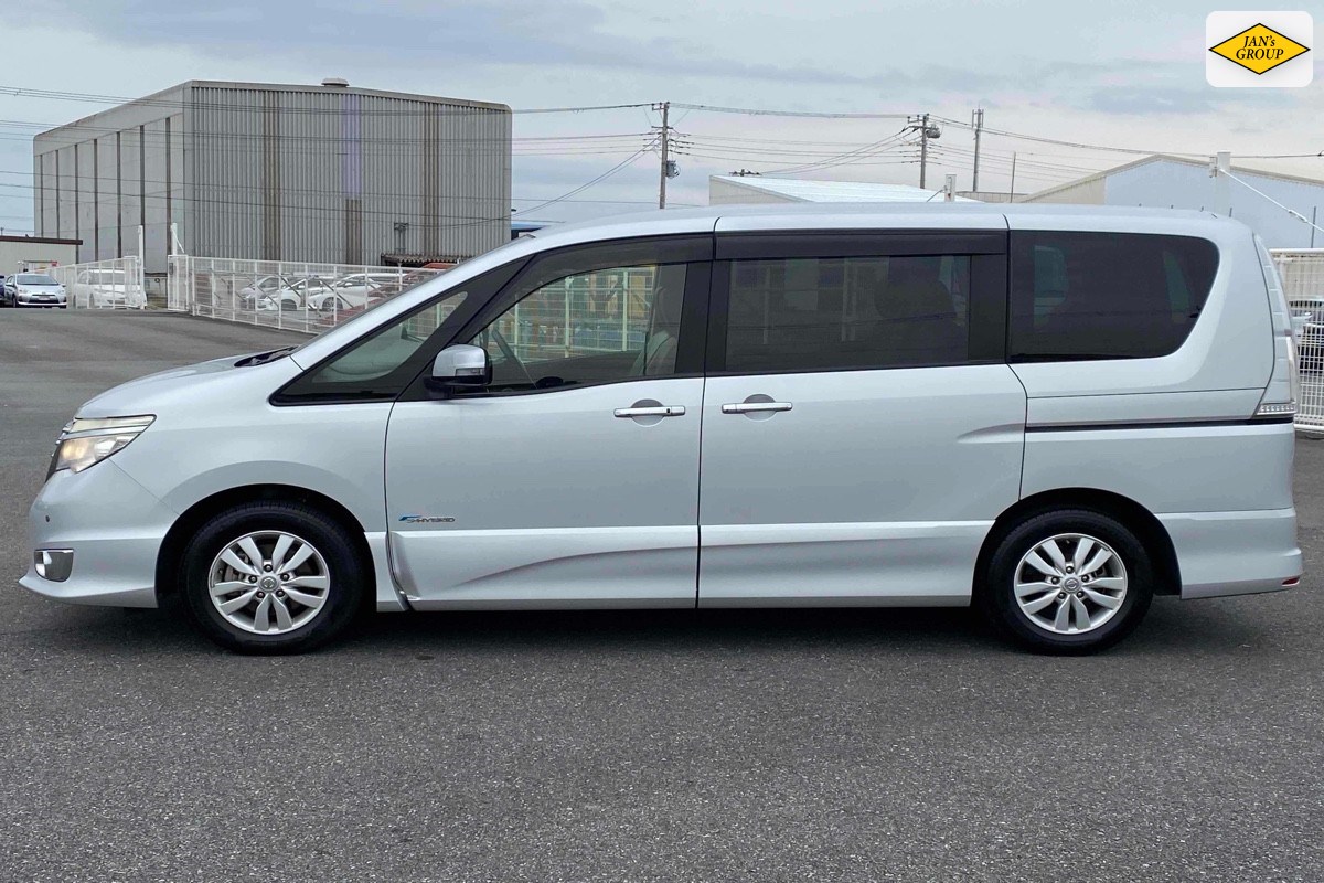 2014 Nissan Serena