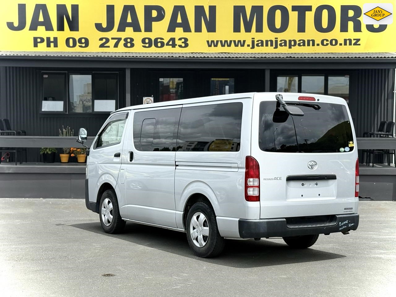 2018 Toyota Hiace