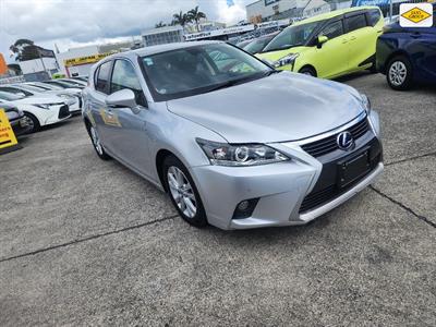 2014 Lexus CT 200H - Thumbnail