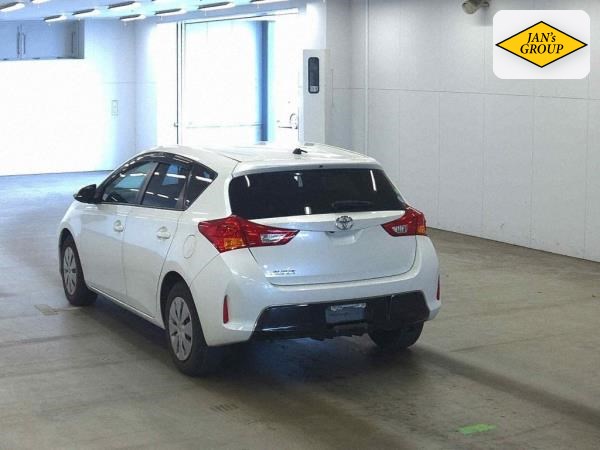 2013 Toyota Auris