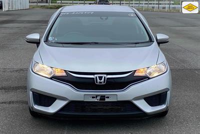 2017 Honda Fit - Thumbnail