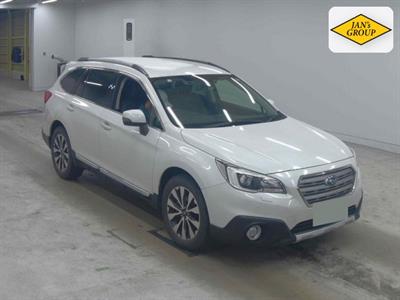 2015 Subaru Outback - Thumbnail